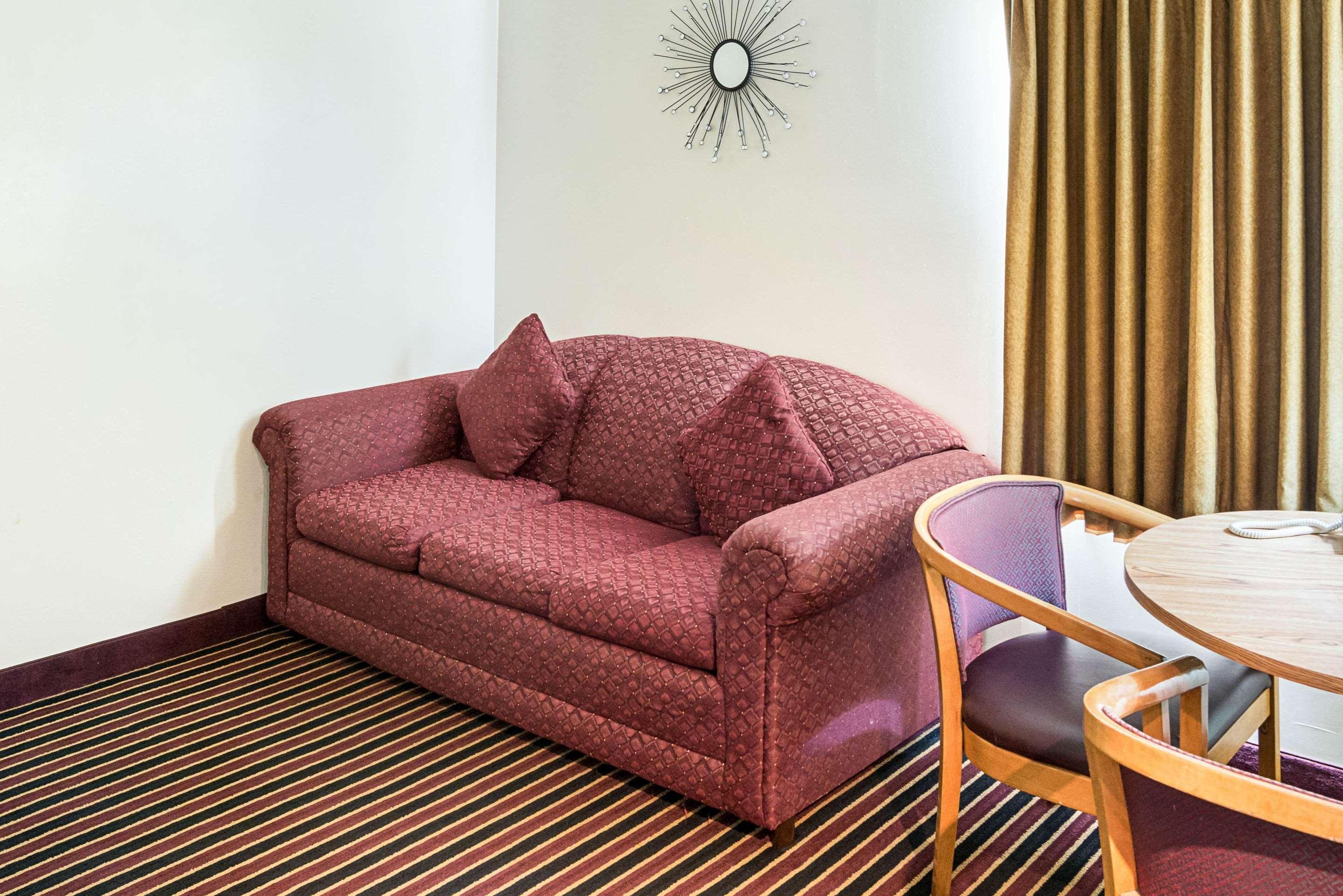 Rodeway Inn & Suites Austin Zewnętrze zdjęcie