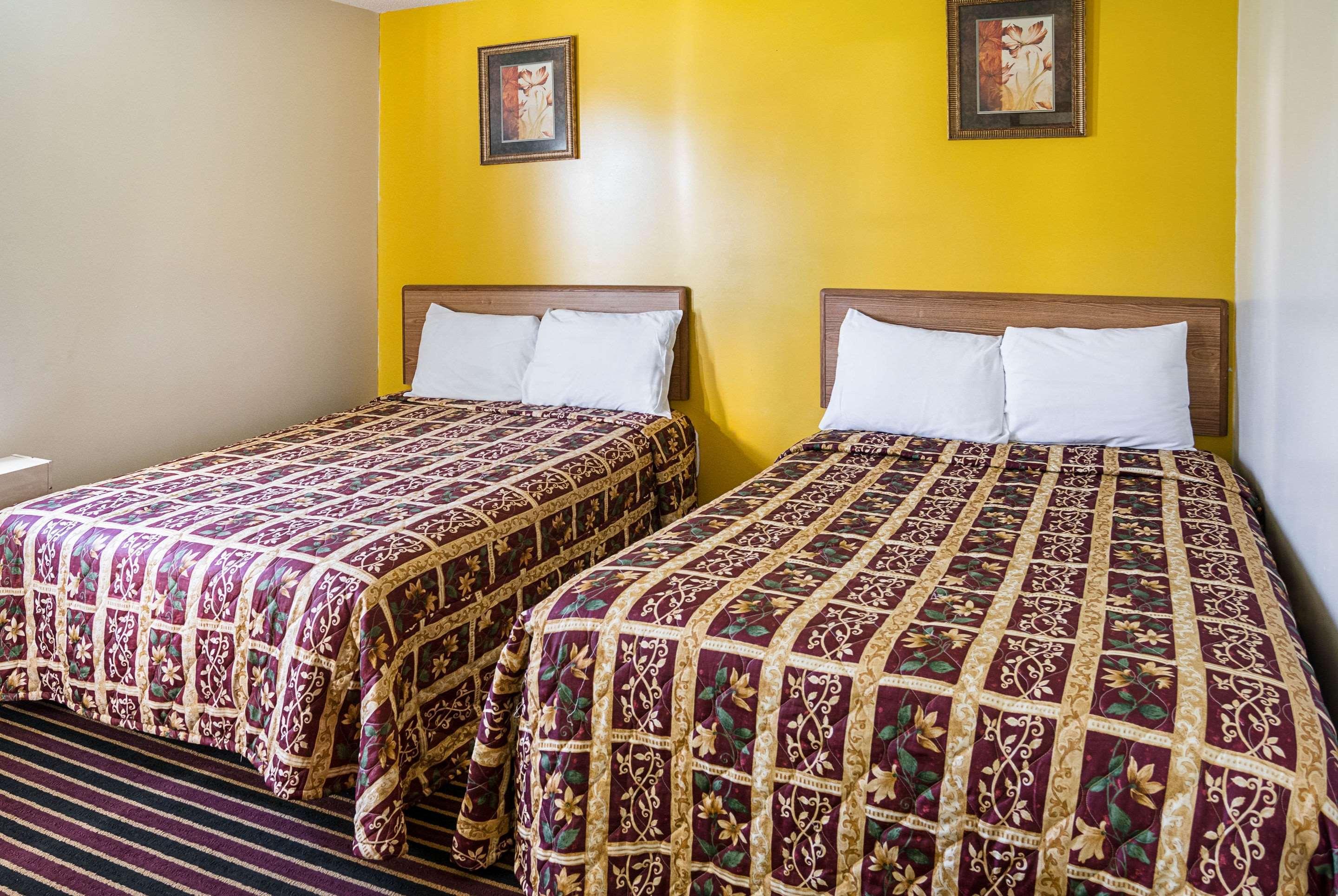 Rodeway Inn & Suites Austin Zewnętrze zdjęcie